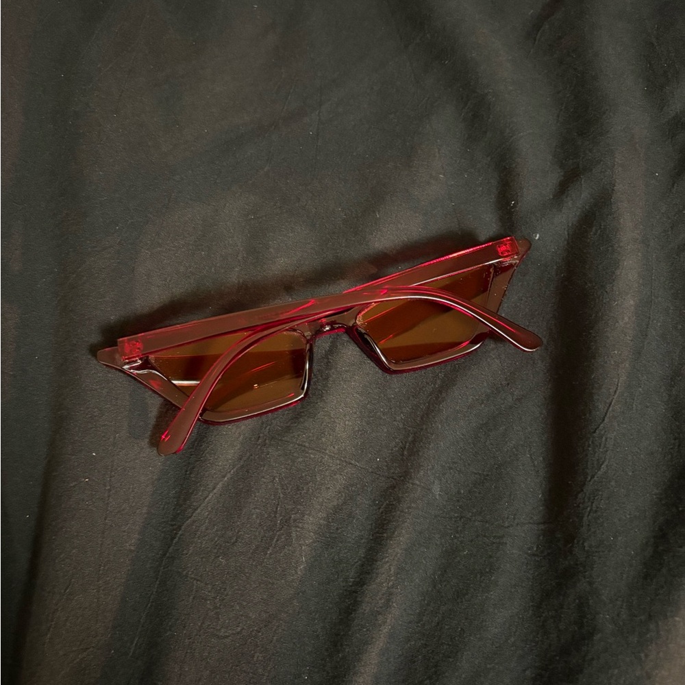Red Cat-Eye Sunglasses - Picture 2 of 2